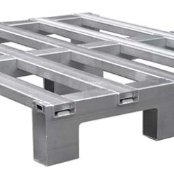 Pallet thép